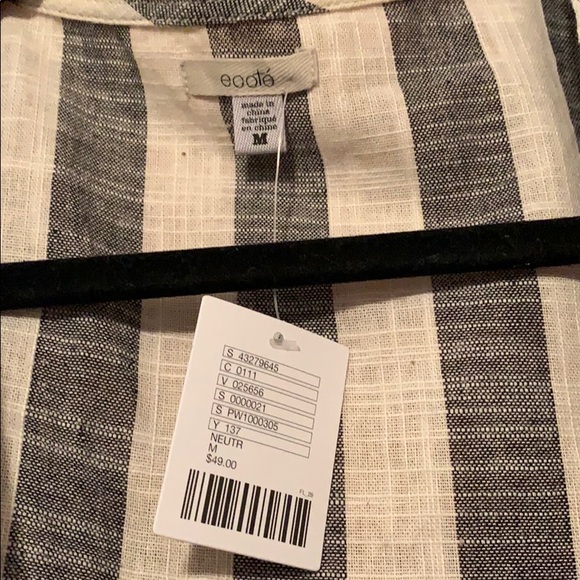 NWT URBAN OUTFITTERS WRAP TOP - Picture 3 of 3